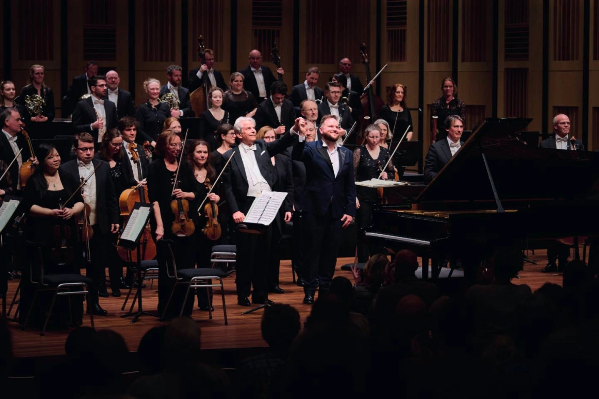 Noord Nederlands Orkest & Lukáš Vondrácek